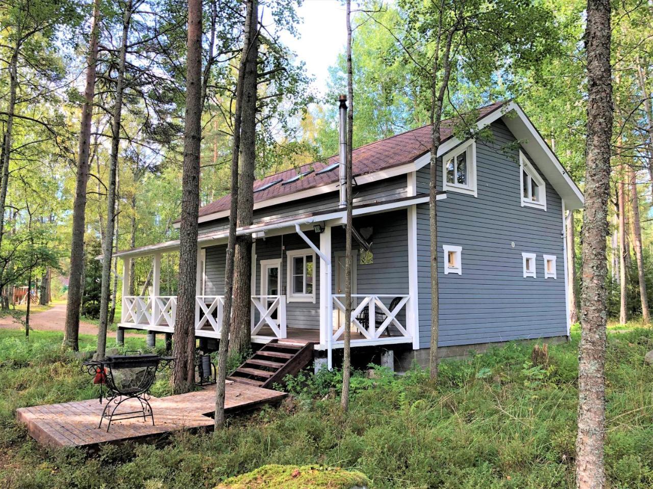 Baza Otdyha Ladoga Ozero Guest House Brigadnoye Exterior photo