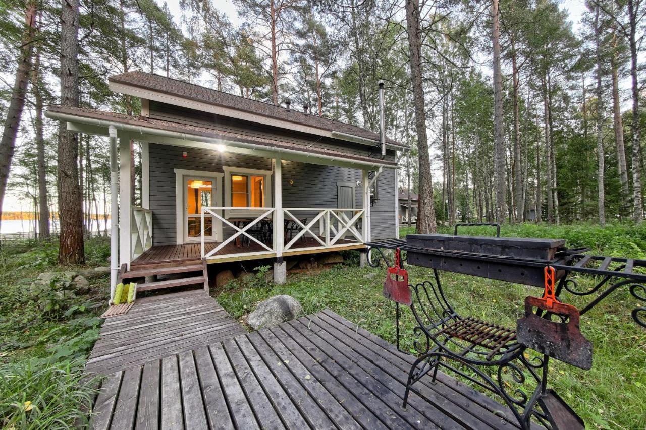 Baza Otdyha Ladoga Ozero Guest House Brigadnoye Exterior photo